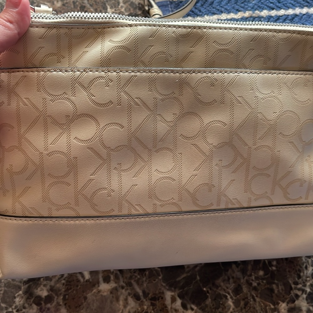Calvin Klein Crossbody Purse - Picture 4 of 10